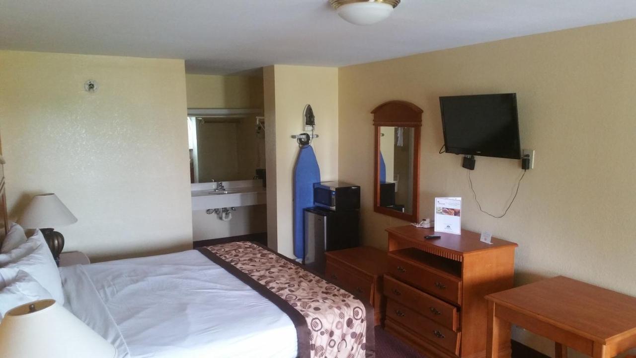 Americas Best Value Inn San Antonio - At&T Center/Fort Sam Houston Εξωτερικό φωτογραφία