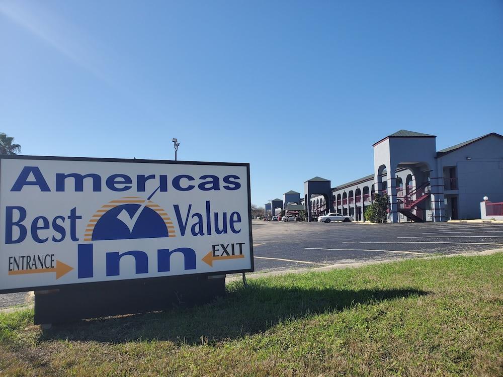 Americas Best Value Inn San Antonio - At&T Center/Fort Sam Houston Εξωτερικό φωτογραφία
