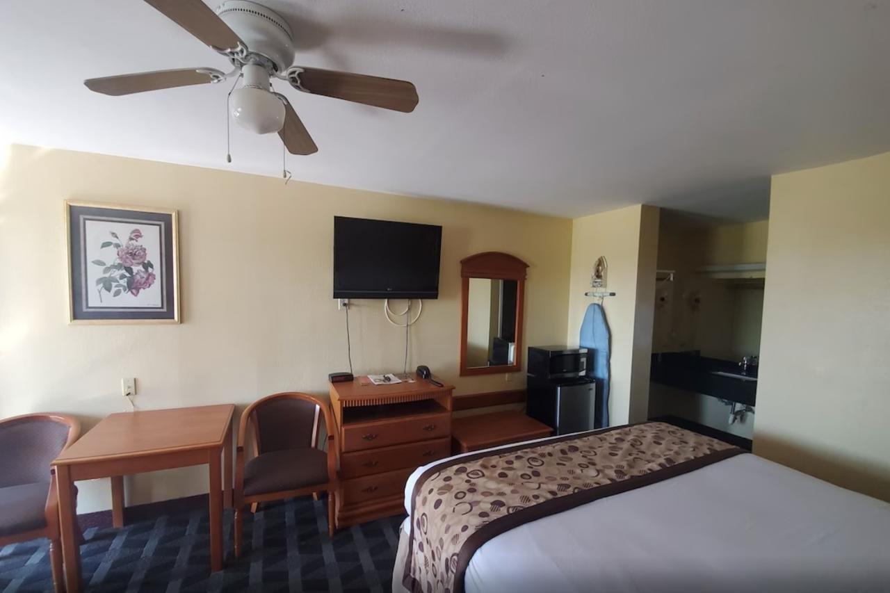 Americas Best Value Inn San Antonio - At&T Center/Fort Sam Houston Εξωτερικό φωτογραφία