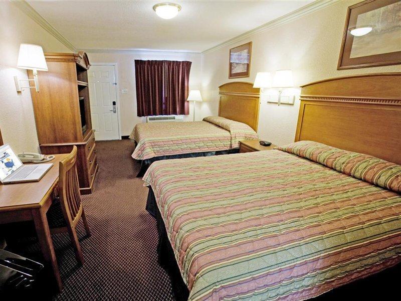 Americas Best Value Inn San Antonio - At&T Center/Fort Sam Houston Εξωτερικό φωτογραφία